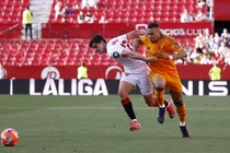 Cac ban thang trong tran Real thang Sevilla 2-0 hinh anh