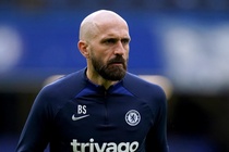 Nhờ cậy vào Bruno Saltor là canh bạc rủi ro với Chelsea