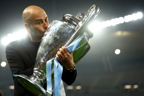 Pep trước cơ hội giành cú ăn 6 cùng Man City