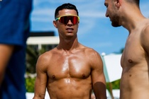 Co bap cua Ronaldo o tuoi 41 hinh anh