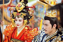 Vo Tac Thien long lay len ngoi hoang hau hinh anh
