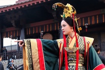 Bom tan moi cua nang 'Chan Hoan' hua hen tao sot hinh anh