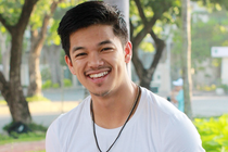 Trong Hieu Idol bat ngo lan san dien anh hinh anh
