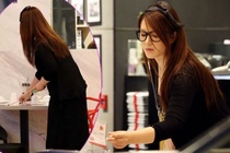Cuu hoa hau mo nha hang truoc nguy co bi TVB sa thai hinh anh