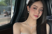 Thanh Thuy vao top 10 'Nhan sac vuot thoi gian' hinh anh