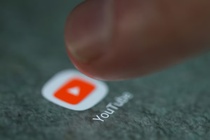 Het thoi dung video AI de kiem tien tren YouTube? hinh anh