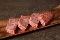 Bo Kuroge Wagyu - mon an thuong hang cho tin do am thuc Nhat hinh anh