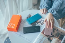 Them co hoi trung laptop khi mua Redmi S2 tai FPT Shop hinh anh
