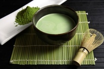 5 phut detox cho da bang cong thuc ket hop matcha va kho qua hinh anh
