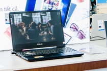 So huu laptop doi moi tu 13,49 trieu dong tai FPT Shop hinh anh