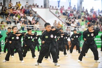 Truyền cảm hứng sống năng động cho trẻ qua bài tập thể dục giữa giờ