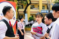 Giam ap luc thi cu nho xet tuyen hoc ba hinh anh