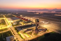 Quảng Ninh đề xuất mở đường bay quốc tế, kết nối nhiều di sản