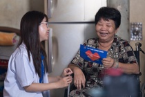 Nhung khoanh khac cam xuc trong chuong trinh 'Long Chau se chia' hinh anh