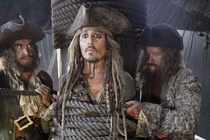 Johnny Depp vang mat trong trailer ‘Cuop bien Caribe 5’ hinh anh