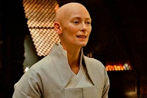 Dien vien goc A tai My khong hanh phuc voi ‘Doctor Strange’ hinh anh