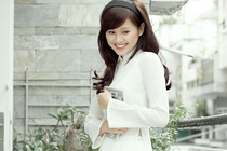 Hot girl cac the he trong trang phuc ao dai hinh anh