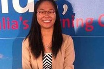 Nu sinh Viet nhan giai thuong danh gia cua chinh phu Uc hinh anh