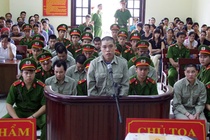 4 an tu hinh trong duong day van chuyen 510 banh heroin hinh anh