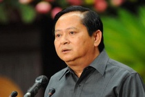 Yeu cau di ly ong Nguyen Huu Tin vao TP.HCM de xet xu hinh anh