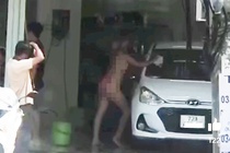 Co gai mac bikini chup hinh tai tiem rua xe gay phan cam hinh anh