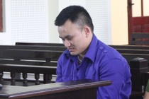 Dung bua dinh danh vao dau ban de tra thu hinh anh