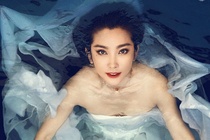 Ly Bang Bang dep tuyet tran trong bo anh duoi nuoc hinh anh