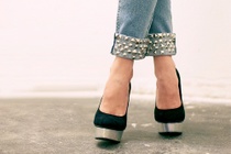 6 buoc che quan jeans dinh kim loai doc dao hinh anh