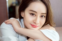 Tran Duc Dung len tieng ve phat ngon xau ho khi vao vai me o tuoi 47 hinh anh