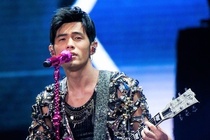 Hon 16 trieu nguoi xem buoi phat lai liveshow cua Chau Kiet Luan hinh anh