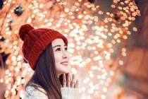 'Hãy đốt lên em bếp lửa đời'