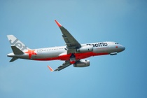Kien nghi cho Pacific Airlines doi nhan dien thuong hieu trong thang 7 hinh anh