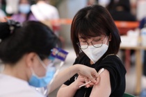 Một tuần vừa tiêm vaccine vừa rút kinh nghiệm của TP.HCM