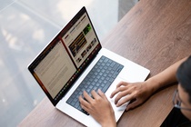 Pin MacBook Pro 2023 có tốt như Apple quảng cáo