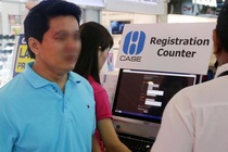 Bao Singapore chon vu du khach Viet bi lua hot nhat 2014 hinh anh