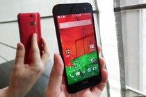 HTC Butterfly 2 gia du kien 7 trieu, sap len ke tai Viet Nam hinh anh