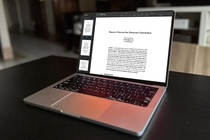 Sách trắng Bitcoin có sẵn trong MacBook