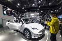 Tesla Model Y tại Singapore đắt hơn gần 3 lần Trung Quốc