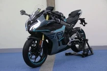Chi tiet CFMoto 450SR S - sportbike doi dau Honda CBR500R hinh anh