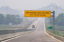 Khi nào CSGT sẽ xử phạt lái xe vi phạm khoảng cách an toàn?