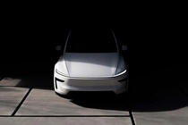 Tesla tiet lo danh tinh mau xe gia re hinh anh