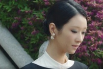 Kieu trang diem gay soc cua Seo Ye Ji tren phim hinh anh