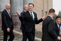 Elon Musk, Jensen Huang noi ve cuoc gap giua ong Trump va ong Tap hinh anh