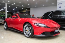 Siêu xe Roma màu đỏ đặc trưng Ferrari vừa về Việt Nam