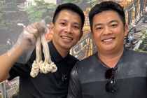 Hai Sapa TV an video, di kham suc khoe sau on ao long xe dieu hinh anh