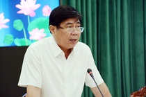 Chu tich TP.HCM khen quan 1 che quan 5 chuyen dep via he Sai Gon hinh anh