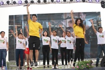 10.000 nguoi chay tu thien vi tre em mac benh tim hinh anh