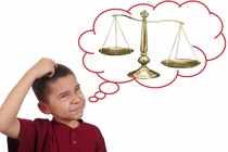 Bài toán cân đồng xu thách thức dân mạng