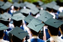 Cử nhân không viết nổi đơn xin việc: Hệ quả đào tạo kiểu 'nhét chữ'