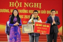 Vĩnh Phúc chi 3,7 tỷ đồng thưởng giáo viên, học sinh giỏi quốc gia